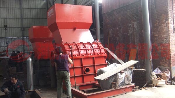 廢鋼破（pò）碎機